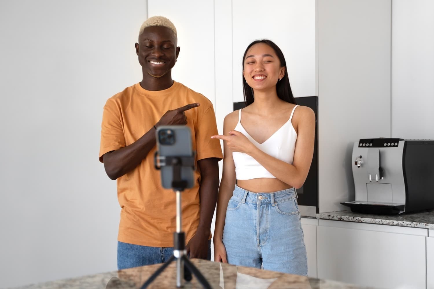 comment collaborer avec d'autres influenceurs Instagram